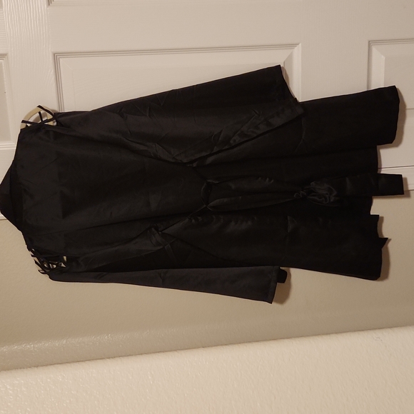 Women's Robe - Picture 3 of 5